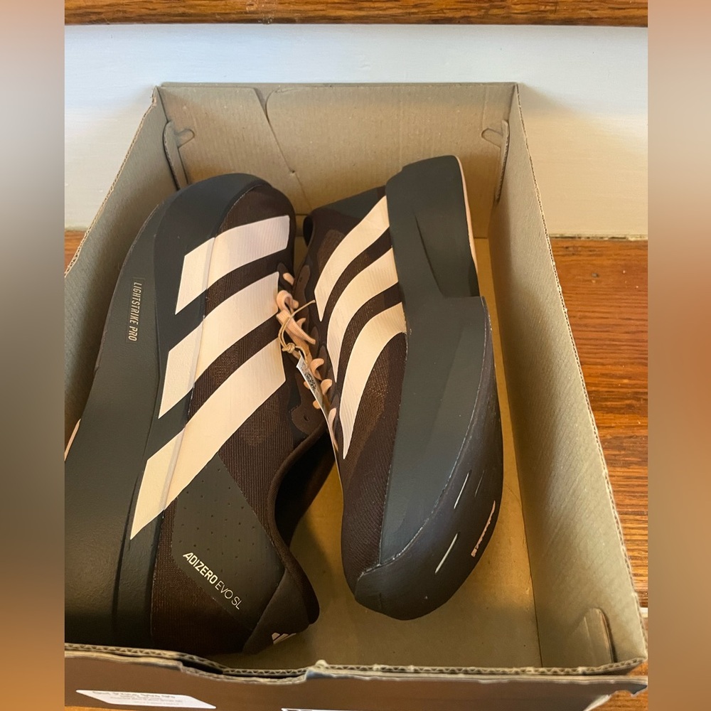 Adidas Adizero Evo SL Women’s Size 10 NWT - Picture 10 of 12